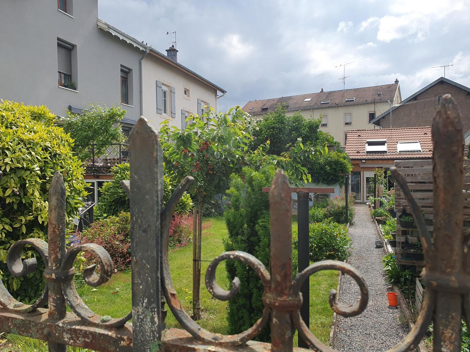 Charles Bed & Breakfast Thaon-les-Vosges Exterior photo